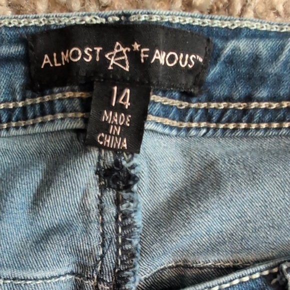Almost Famous Blue Ankle Cropped Distressed Jeans - Picture 2 of 5